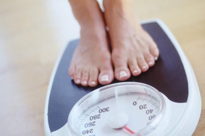 Ievērojot asinsgrupas diētu, mēnesī var zaudēt 5-7 kg liekā svara